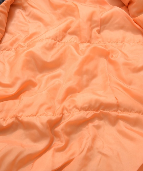 Revo.（レボ）の「ヴィンテージ加工 ヘビーナイロンツイル MA-1 パデッド ブルゾン 中綿ジャケット（MA-1・メンズ・ブラック/カーキ・M/L/XL）」の12枚目の写真