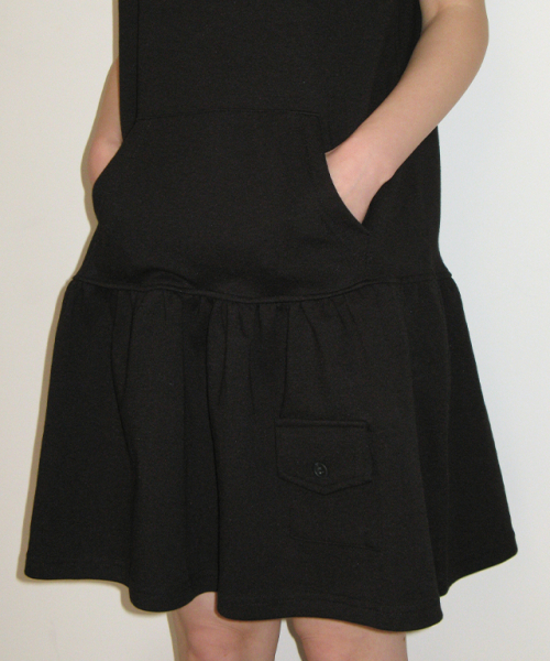 RONRON(ロンロン)の「LAYERED SLEEVELESS HOODIE DRESS BLACK(ワンピース・レディース・その他・FREE)」の2枚目の写真