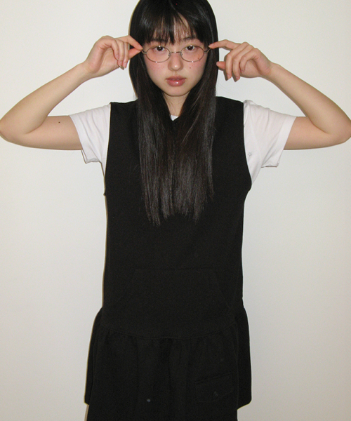 RONRON(ロンロン)の「LAYERED SLEEVELESS HOODIE DRESS BLACK(ワンピース・レディース・その他・FREE)」の4枚目の写真