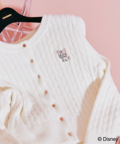 JILL by JILL STUART（ジルバイジルスチュアート）の「Disney Marie/シャギーケーブルカーディガン（ニット/セーター・レディース・ピンク/グレー/ホワイト・FREE）」の18枚目の写真