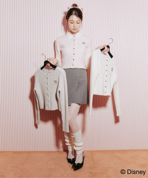 JILL by JILL STUART（ジルバイジルスチュアート）の「Disney Marie/シャギーケーブルカーディガン（ニット/セーター・レディース・ピンク/グレー/ホワイト・FREE）」の16枚目の写真