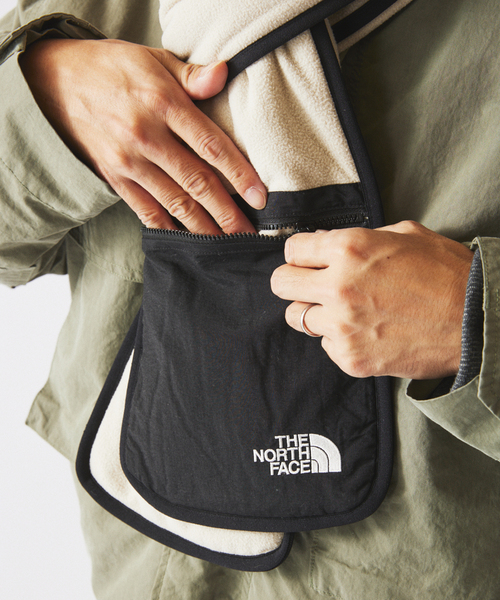 THE NORTH FACE(ザノースフェイス)の「THE NORTH FACE /ノースフェイス マイクロフリースマフラー NN72515(マフラー・メンズ・ベージュ/ブラック/アイボリー・FREE)」の9枚目の写真