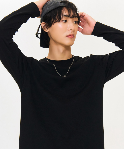 CHASECULT(チェイスカルト)の「男性エッセンシャル長袖Tシャツ-ブラック(Tシャツ/カットソー・メンズ・ブラック・110/95/105/100)」の5枚目の写真