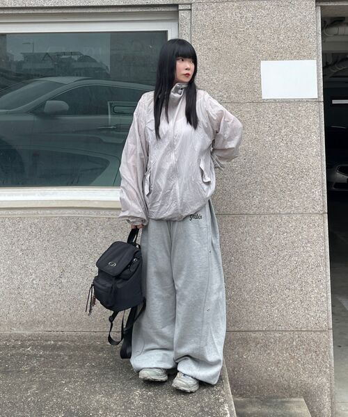 GUBIN（グビン）の「フォールディングラインスウェットパンツ（スウェットパンツ・レディース・その他・LARGE/SMALL/MEDIUM）」の16枚目の写真