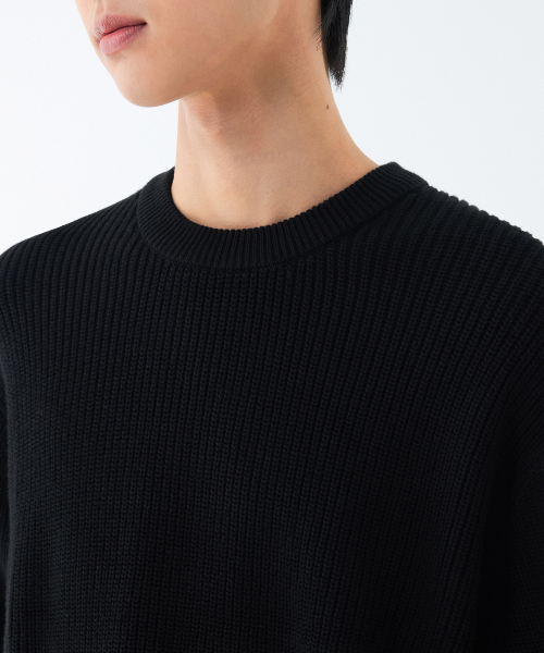 MUSINSA STANDARD（ムシンサスタンダード）の「コットンリブクルーネックニット[ブラック]（ニット/セーター・メンズ・その他・SMALL/MEDIUM/LARGE/X-LARGE/XX-LARGE）」の5枚目の写真