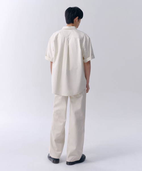 MUSINSA STANDARD（ムシンサスタンダード）の「ワイドデニムパンツ【クリーム】（デニムパンツ・メンズ・その他・27/28/29/34/32/30/31/33/26/40/38/42/36）」の4枚目の写真