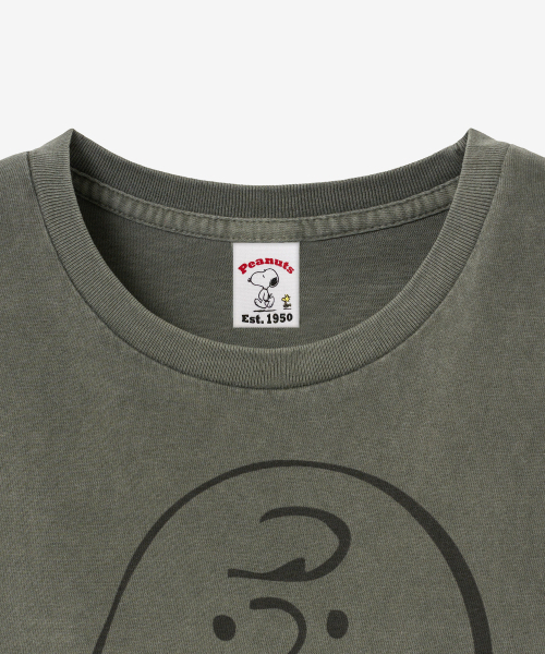 VTWO(ブイツー)の「チャーリーブラウンピグメントTシャツ (カーキ)(Tシャツ/カットソー・メンズ・その他・SMALL/MEDIUM/LARGE)」の4枚目の写真