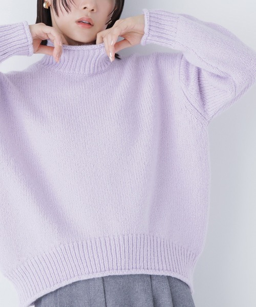 NATURAL BEAUTY BASIC（ナチュラルビューティーベーシック）の「◇ロールネックニットプルオーバー（ニット/セーター・レディース・ラベンダー/グレー/オフホワイト・FREE）」の4枚目の写真