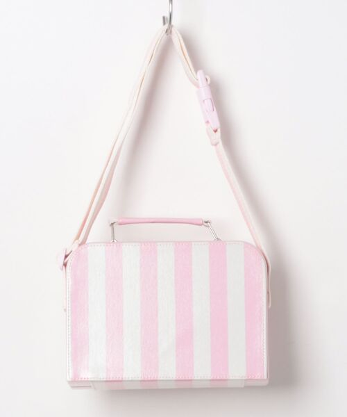 Cath Kidston（キャスキッドソン）の「キッズ クロスボディバッグ Cherry Stripe（ショルダーバッグ・キッズ・その他・FREE）」の4枚目の写真