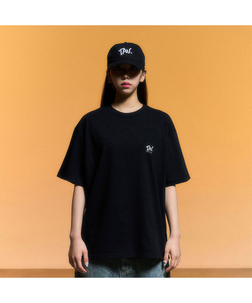 SCHISM INDUCING(スキズムインデューシング)の「TAU LOGO T SHIRT_BLACK(Tシャツ/カットソー・レディース・その他・MEDIUM/SMALL/LARGE)」の8枚目の写真