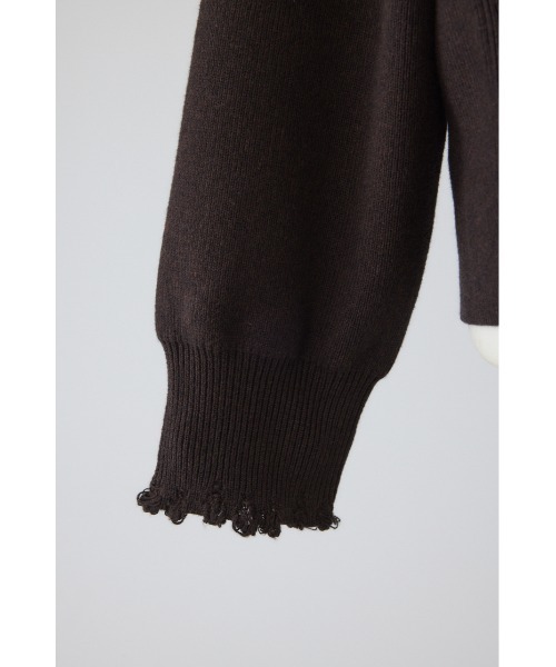 RIM.ARK（リムアーク）の「Toggle motif knit tops トグルモチーフニットトップス（ニット/セーター・レディース・ブラウン/ブラック/ダークグリーン・FREE）」の7枚目の写真