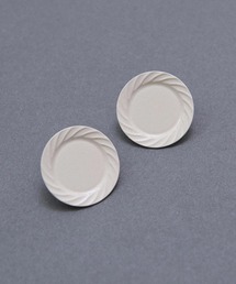 I　am I （アイアムアイ）の「plate ピアス（ピアス（両耳用））」