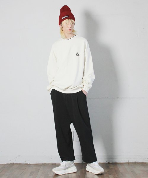 DEMARC(ドゥマーク)の「ワイドバギーフィットコーデュロイバンディングパンツブラック(スウェットパンツ・レディース・その他・MEDIUM/LARGE)」の2枚目の写真