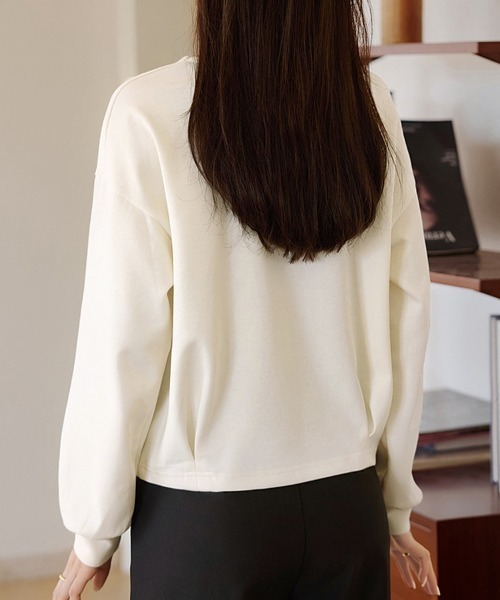 ONEP STAR（ワンピスター）の「ロゴ入りキーネックプルオーバー（Tシャツ/カットソー・レディース・オフホワイト・X-LARGE/LARGE/MEDIUM）」の4枚目の写真