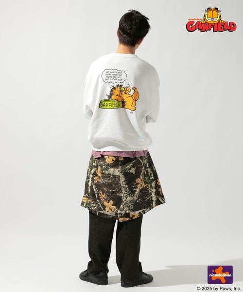 niko and...（ニコアンド）の「【Garfield(ガーフィールド)】CHARACTER PRINT SWEATSHIRT（Tシャツ/カットソー・メンズ・オフホワイト/グリーン/チャコール・LARGE/MEDIUM）」の11枚目の写真