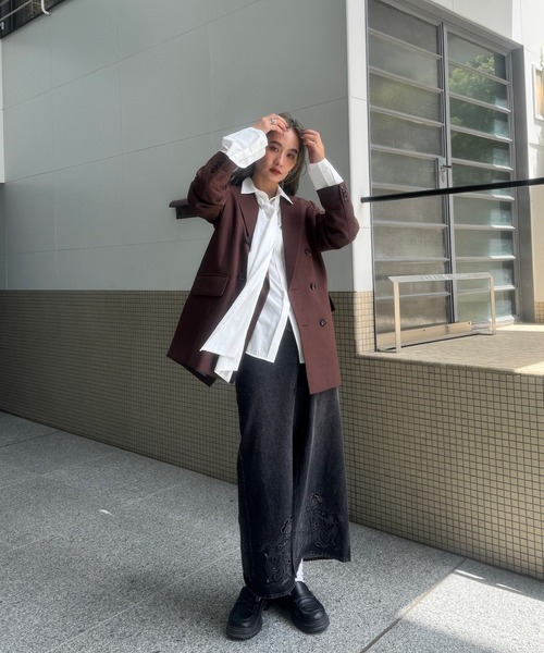 Ameri(アメリ)の「UND CUTWORK EMBROIDERY DENIM SKIRT(デニムスカート・レディース・インディゴブルー/ブラック・24inch/26inch/25inch)」の12枚目の写真