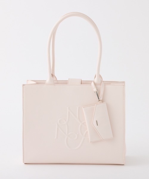 one after another NICE CLAUP（ワンアフターアナザーナイスクラップ）の「【WEB限定】NCエンボストートバッグ/A4サイズ対応（トートバッグ・レディース・ライトピンク/ブラック/アイボリー/ベージュ・FREE）」の4枚目の写真