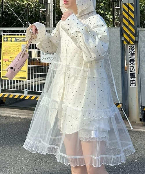 Alley Tokyo（アリートーキョー）の「フリルティアードキャミワンピミニ（ワンピース・レディース・オフホワイト/イエロー/ホワイト/ピンク/ライム/ブラック系その他/ホワイト系その他・FREE）」の2枚目の写真
