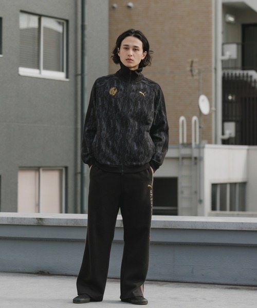 PUMA（プーマ）の「PUMA/プーマ×MONSTER HUNTER WILDS/モンスターハンター ワイルズ WILDS T7 トラックジャケット 2026年春夏（ジャージ・メンズ・ブラウン/ブラック・M/L/XL）」の22枚目の写真