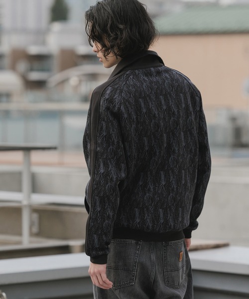 PUMA（プーマ）の「PUMA/プーマ×MONSTER HUNTER WILDS/モンスターハンター ワイルズ WILDS T7 トラックジャケット 2026年春夏（ジャージ・メンズ・ブラウン/ブラック・M/L/XL）」の14枚目の写真