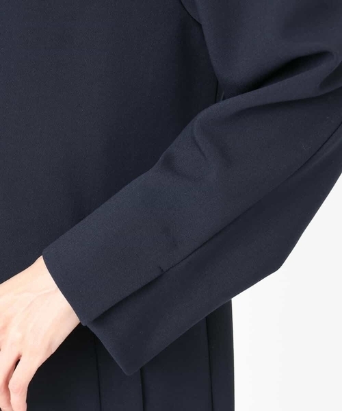 MK MICHEL KLEIN（エムケーミッシェルクラン）の「ライトダブルクロスチェスターコート/洗える（チェスターコート・レディース・ライトグレー/ネイビー・38）」の6枚目の写真