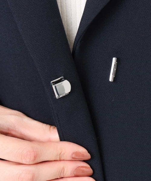 MK MICHEL KLEIN（エムケーミッシェルクラン）の「ライトダブルクロスチェスターコート/洗える（チェスターコート・レディース・ライトグレー/ネイビー・38）」の11枚目の写真