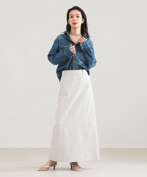Demi-Luxe BEAMS(デミルクス ビームス)の「AK+1 / 8オンス ウォッシュド シャツ(シャツ/ブラウス・レディース・インディゴブルー/ホワイト・ONE SIZE)」の20枚目の写真