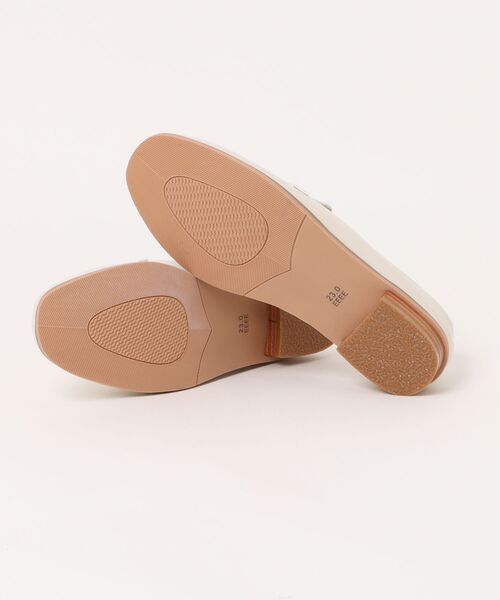 ALETTA(アレッタ)の「ALETTA-アレッタ- 究極のプレーンローファー -ビットタイプ-(ローファー・レディース・ベージュ/ダークブラウン/アイボリー/ブラック/クリアブラック・23.0cm/23.5cm/24.0cm/24.5cm/22.5cm/25.0cm/22.0cm)」の22枚目の写真
