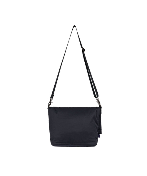 MMLG（エムエムエルジー）の「[Mmlg] CUSHION 3WAY BAG (NAVY)（メッセンジャーバッグ・レディース・その他・FREE）」の3枚目の写真
