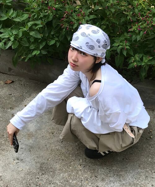 CHICKS(チックス)の「ノッティングヒル フェミニン ワンショルダー ロングスリーブ ホワイト(Tシャツ/カットソー・レディース・その他・FREE)」の12枚目の写真