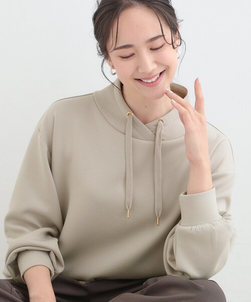 SHOO・LA・RUE(シューラルー)の「なめらかタッチ もちさら 大人のためのパーカ風トップス(Tシャツ/カットソー・レディース・チャコールグレー/ナチュラル/ピンク・02/01/04/03)」の2枚目の写真