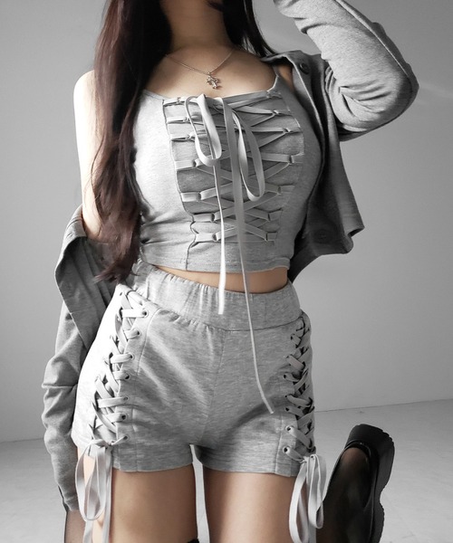 me+em select(ミームセレクト)の「【 2WAY /2color 】レースアップコルセットリボンチョーカーキャミソール / lace up corset ribbon choker camisole(キャミソール・レディース・ブラック/グレー・FREE)」の21枚目の写真