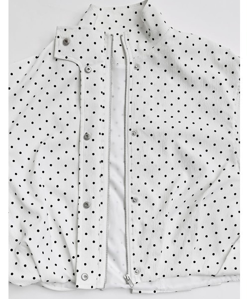 Re:EDIT（リエディ）の「[新色追加][2026S/S COLLECTION]無地orフロッキードット裾タックバルーンブルゾン（ブルゾン・レディース・ホワイト系その他/ブラック/カーキ/ホワイト/ベージュ・MEDIUM/LARGE）」の18枚目の写真