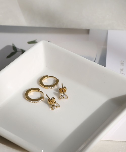 colleca la（コレカラ）の「[stainless]ステンレス・ミニフープ＆ビジュー セットピアス〈金属アレルギー対応〉（ピアス（両耳用）・レディース・シルバー/ゴールド・FREE）」の2枚目の写真