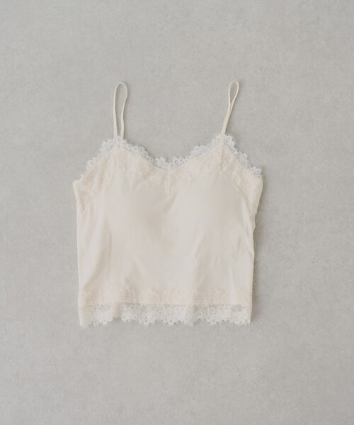 Chico(チコ)の「カップ付き総レースキャミ(キャミソール・レディース・ホワイト系その他3/アイボリー・FREE)」の4枚目の写真
