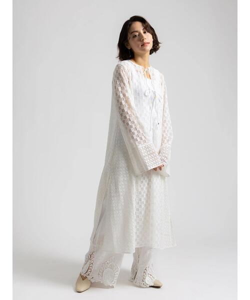 Te chichi(テチチ)の「【Atelier ChouChou】スカラップヘムコットンイージーパンツ(その他パンツ・レディース・オフホワイト・F)」の14枚目の写真