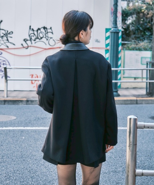 CONZ(コンズ)の「SHORT ZIP UP COAT(その他アウター・レディース・ブラック/ベージュ・1/2)」の13枚目の写真