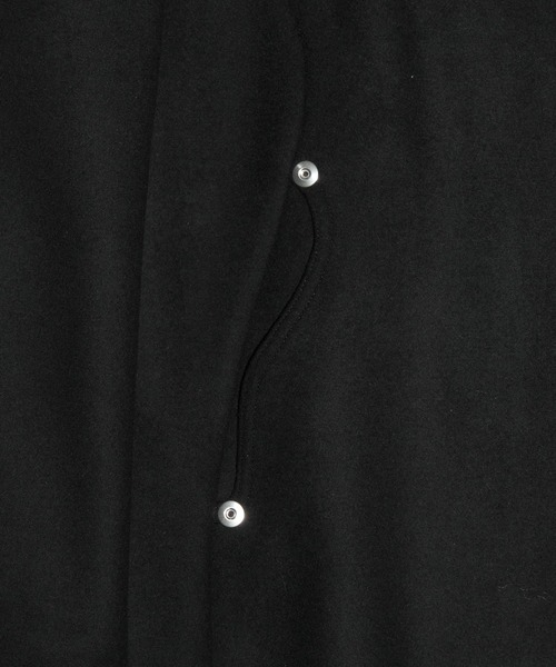 CONZ(コンズ)の「SHORT ZIP UP COAT(その他アウター・レディース・ブラック/ベージュ・1/2)」の5枚目の写真