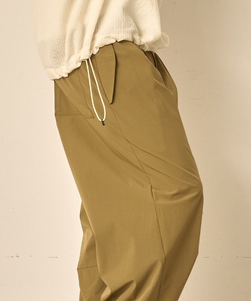 Kelen(ケレン)の「mp14640- WINNIE STRETCH CURVE TROUSER ストレッチカーブトラウザーパンツ(KLM26SPT1156)(その他パンツ・メンズ・ブラック/オリーブ/ライトグレー・38/40/42)」の5枚目の写真