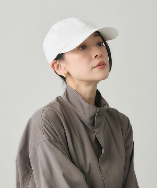 Nine Tailor(ナインテイラー)の「【Nine Tailor × kuros’別注品】リネンキャップ 日本製 ユニセックス(キャップ・メンズ・オフホワイト/ブラック・FREE)」の2枚目の写真