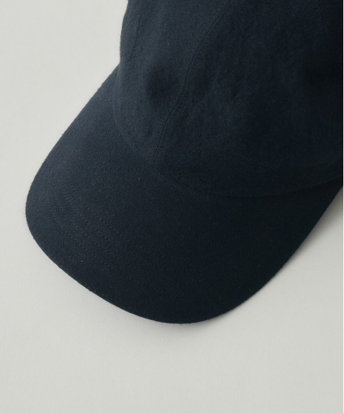 Nine Tailor(ナインテイラー)の「【Nine Tailor × kuros’別注品】リネンキャップ 日本製 ユニセックス(キャップ・メンズ・オフホワイト/ブラック・FREE)」の20枚目の写真