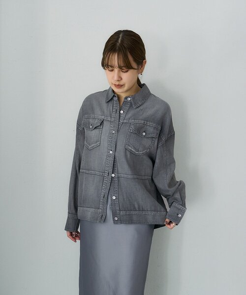 SHENERY（シーナリー）の「シアーデニムシャツ（シャツ/ブラウス・レディース・サックスブルー/グレー/ネイビー・FREE）」の11枚目の写真