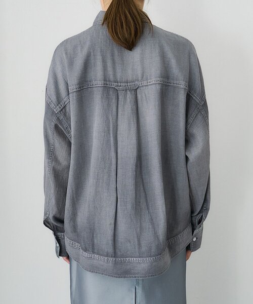 SHENERY（シーナリー）の「シアーデニムシャツ（シャツ/ブラウス・レディース・サックスブルー/グレー/ネイビー・FREE）」の17枚目の写真