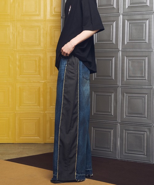 MAISON SPECIAL（メゾンスペシャル）の「《UNISEX》Denim Docking Prime-Wide Baggy Pants/ドッキングデニムプライムワイドバギーパンツ【MAISON SPECIAL/メゾンスペシャル】■セットアップ対応■（デニムパンツ・メンズ・ブラック/ネイビー・2/1/0）」の13枚目の写真