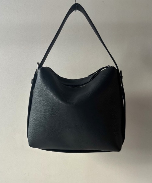 TIDEWAY（タイドウェイ）の「SENA SHOULDER（ショルダーバッグ・レディース・ブラック/ブラウン/グリーン・FREE）」の11枚目の写真