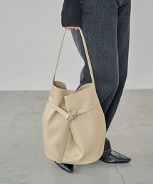 CAPRICIEUX LE'MAGE | ベルテッドバケットトートバッグ(ショルダーバッグ)