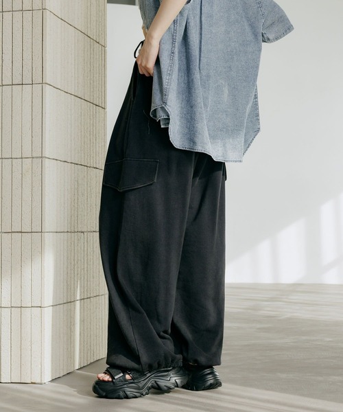 PAGEBOY(ページボーイ)の「【接触冷感/2サイズ展開】アイススウェットパンツ(その他パンツ・レディース・ブラック/オートミール/レッド・MEDIUM/SMALL)」の20枚目の写真