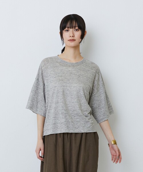LOISIR(ロワズィール)の「リネン天竺ショートTシャツ(Tシャツ/カットソー・レディース・オフホワイト/ライトグレー/ネイビー・FREE)」の3枚目の写真