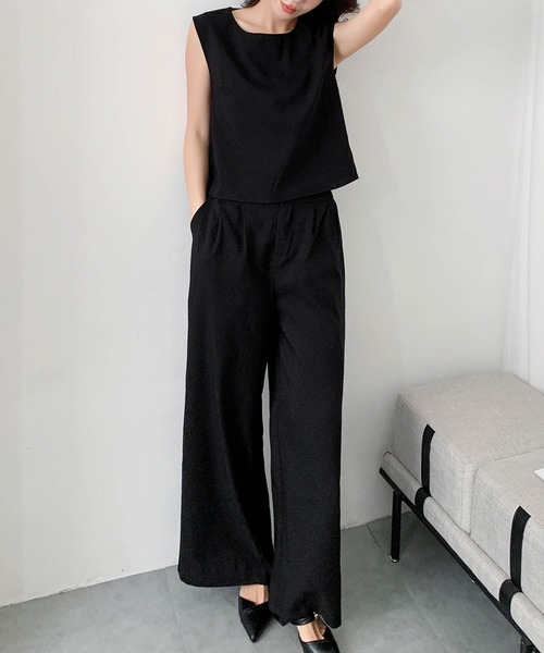 LOWO(ロワ)の「セットアップ ノースリーブブラウス タックワイドパンツ 上下セット(セットアップ・レディース・ベージュ/ブラック・FREE)」の3枚目の写真