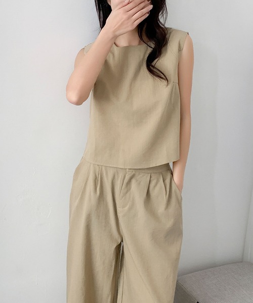 LOWO(ロワ)の「セットアップ ノースリーブブラウス タックワイドパンツ 上下セット(セットアップ・レディース・ベージュ/ブラック・FREE)」の9枚目の写真